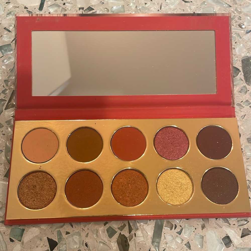 KKW Beauty Sooo Fire Eyeshadow Palette